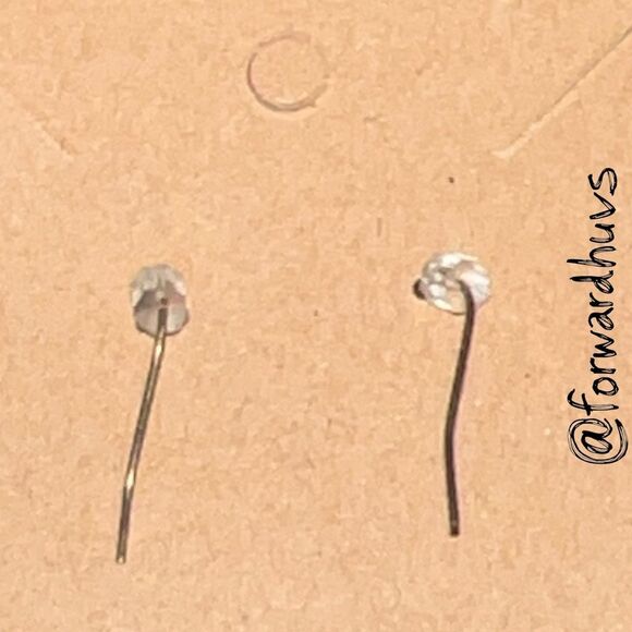 Bundle Sale 3 for $15 | Hand Crafted Clay Earrings - Picture 5 of 6